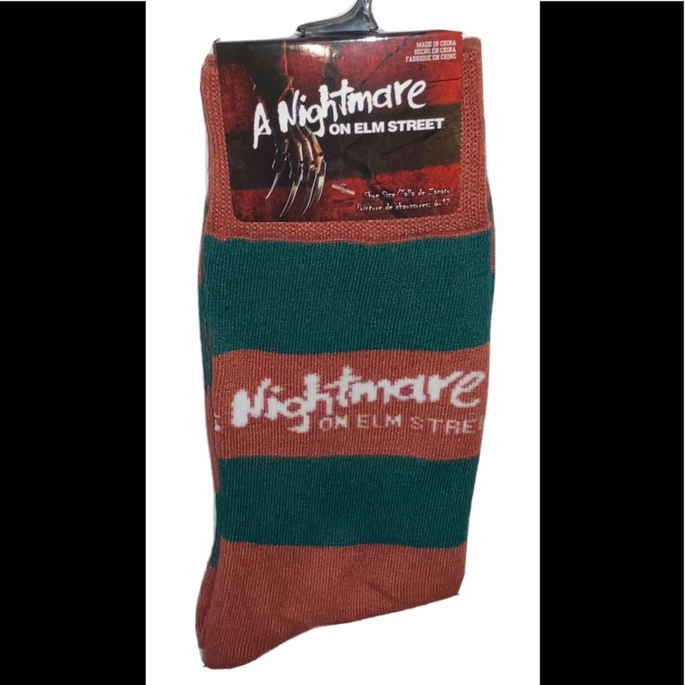 A Nightmare On Elm Street 1Pair Crew Socks Men 6-12 Red Green Freddy Krueger NEW